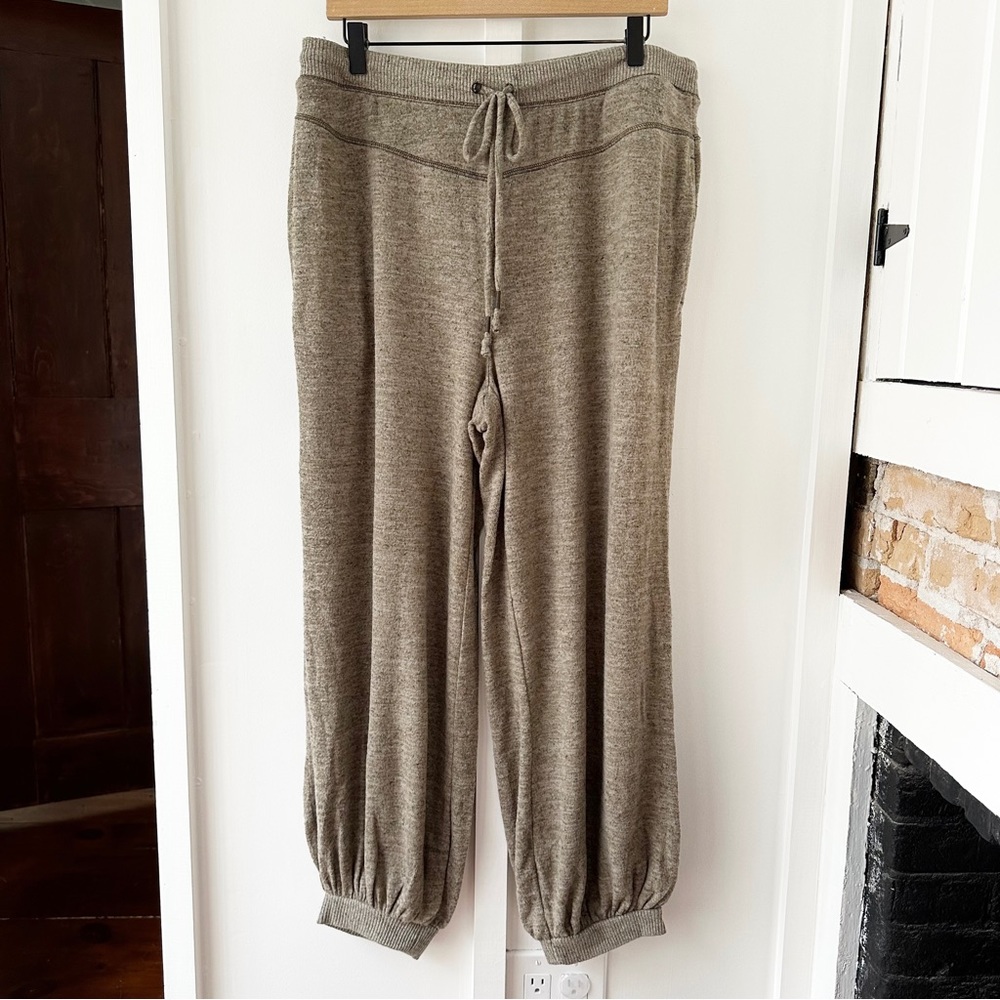 ANTHROPOLOGIE olive green sweat pant jogger